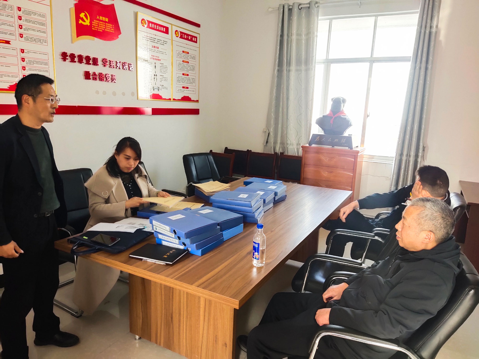 3月18日下午，市应急管理局联合武陵区校车管理办公室对我司开展安全专项检查