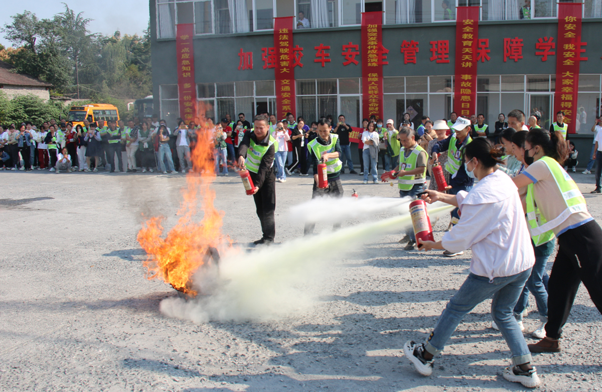 常德市湘北汽车运输有限公司,常德包车客运,常德旅游服务,校车服务